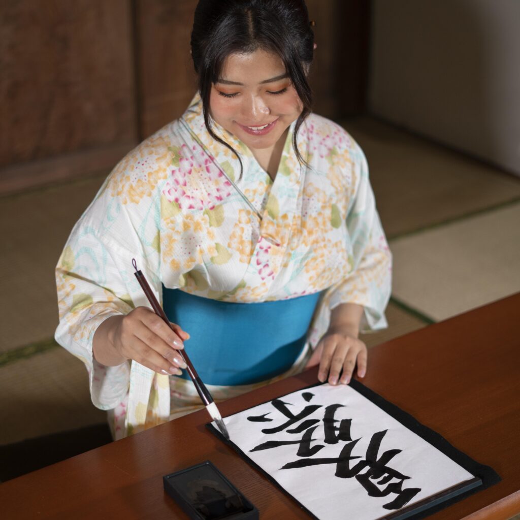 Bergabunglah dengan kursus bahasa Jepang kami dan jadilah penerjemah handal. Dapatkan keterampilan yang diperlukan untuk sukses dalam dunia bahasa Jepang